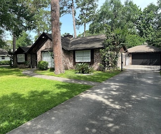 6614 Blue Hills Rd, Houston, TX 77069