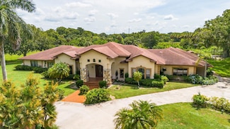 2085 SE 4th St, Okeechobee, FL 34974