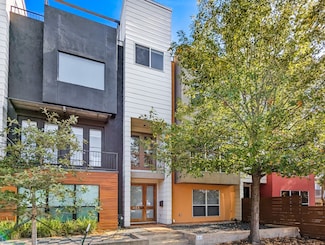 444 Oxford St, Houston, TX 77007