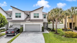 4340 Lago Dr, Lighthouse Point, FL 33064