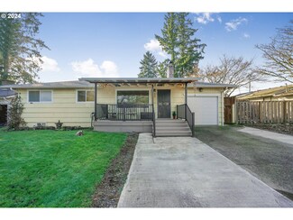 229 NE 167th Place, Portland, OR 97230