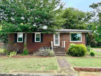 1112 Sims St, Florence, AL 35630