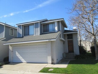 22175 Summit Hill Dr Unit 27, Lake Forest, CA 92630