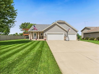 103 Foxmore Way, Saint Joseph, MN 56374