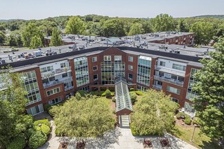 489 Place Ln, Woburn, MA 01801