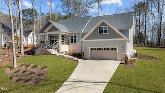 112 Rawhide Dr, Cypress Creek, NC 27549