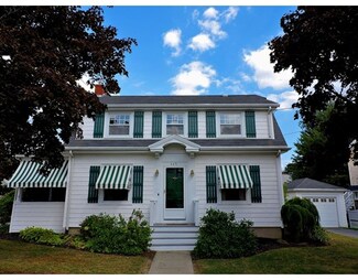 445 Reading St, Fall River, MA 02720