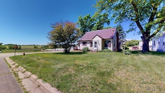 214 S 2nd St, Kiester, MN 56051