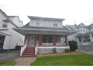2057 W 100th St, Cleveland, OH 44102