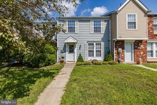 55 Victoria Manor Ct, Sicklerville, NJ 08081