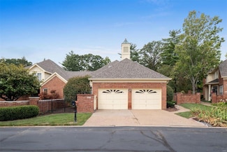 2217 Croydon Walk, Saint Louis, MO 63131