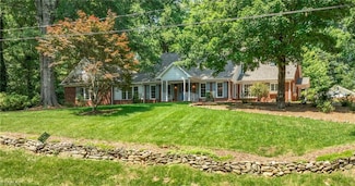 465 Forest Dr, Wilkesboro, NC 28697