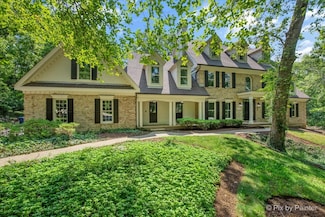 4N633 Hidden Oaks Rd, Saint Charles, IL 60175
