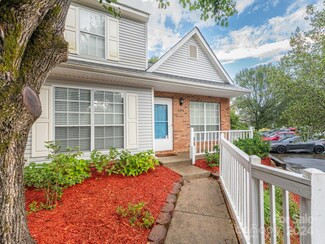 8219 Golf Ridge Dr, Charlotte, NC 28277
