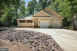 4621 Lakeview Pkwy, Locust Grove, VA 22508