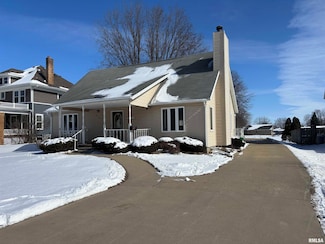 626 3rd Ave, de Witt, IA 52742