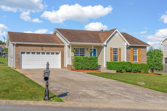 1232 Channelview Dr, Clarksville, TN 37040