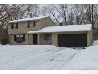 17832 Powderhorn Dr, Minnetonka, MN 55345