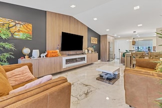 5611 Summer Side Ln Unit 46B, Sarasota, FL 34231