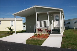375 Jacaranda Cir Unit 200, Venice, FL 34285