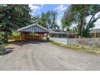 2590 Fargo St, Klamath Falls, OR 97603