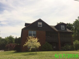 900 Lori Ave, Olyphant, PA 18447