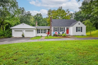 90 Cider Mill Rd, North Smithfield, RI 02896