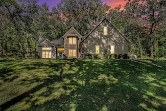 144 Pettis Ave SE, Ada, MI 49301