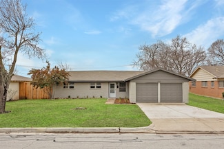5920 Walraven Cir, Fort Worth, TX 76133