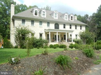 12500 Old Yates Ford Rd, Clifton, VA 20124