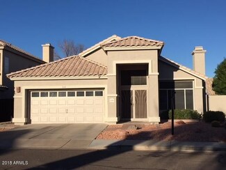 106 W El Freda Rd, Tempe, AZ 85284
