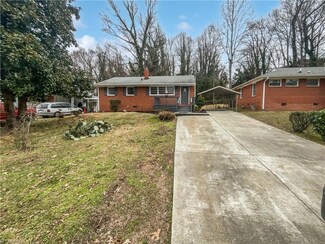 712 Ellwood Dr, High Point, NC 27260