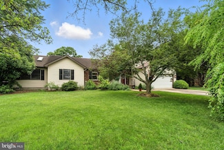 206 Barroll Dr, Chestertown, MD 21620