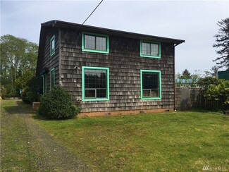 1678 State Route 105, Grayland, WA 98547