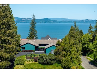 1080 Niagara Ave, Astoria, OR 97103