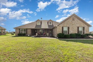 509 Hubbard Cir, Nevada, TX 75173