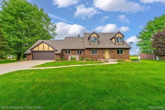 9594 Marquette Rd, Wales, MI 48027