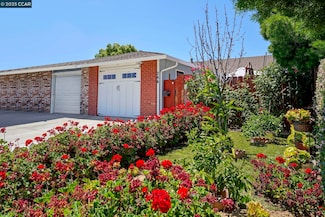244 E Trident Dr, Pittsburg, CA 94565