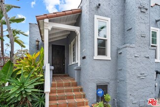 8819 Betty Way, West Hollywood, CA 90069