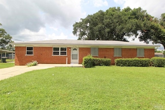 7190 Pennington Dr, Pensacola, FL 32526
