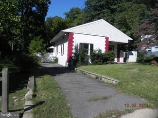 4037 8th St S, Arlington, VA 22204