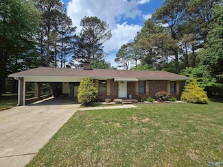 112 Jacque Jim Dr NE, Huntsville, AL 35810