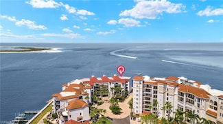 625 La Peninsula Blvd Unit 625, Naples, FL 34113