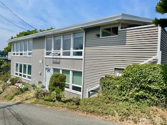 2513 13th Ave W, Seattle, WA 98119
