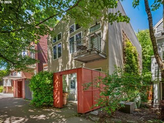 2533 NW Thurman St, Portland, OR 97210