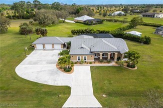 5263 River Blossom Ln, Fort Denaud, FL 33935