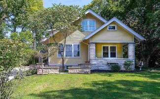 915 E Maxwell Ln, Bloomington, IN 47401