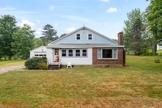 16 Webster Rd, Lisbon, ME 04250