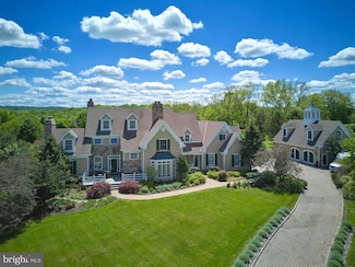6000 Atkinson Rd, New Hope, PA 18938
