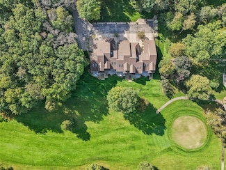 N900 Golf Rd, Prairie Du Sac, WI 53578